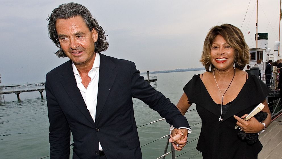 PHOTO: Singer Tina Turner, right, and her long-term German partner Erwin Bach, arrive for the premiere of Giacomo Puccini's "Tosca" at Lake Constance in Bregenz, July 19, 2007.